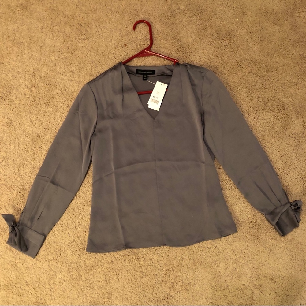 Banana Republic blouse gray xxs p